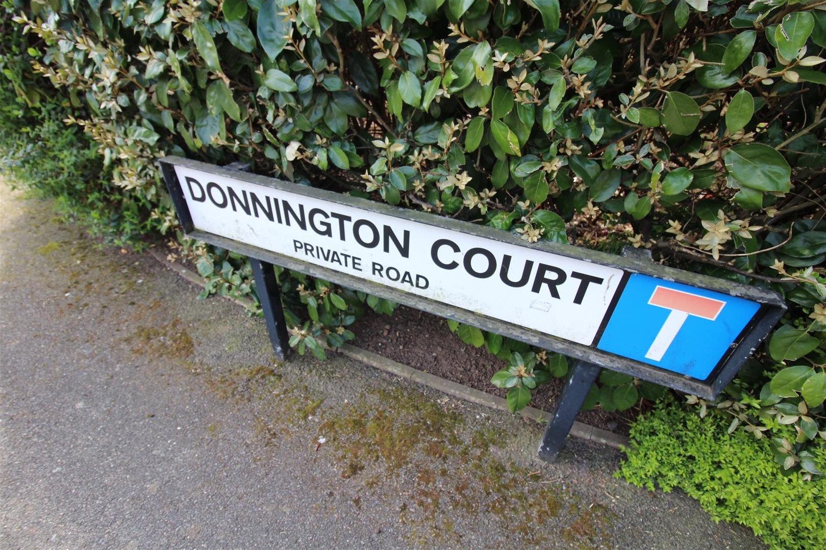 Donnington Court