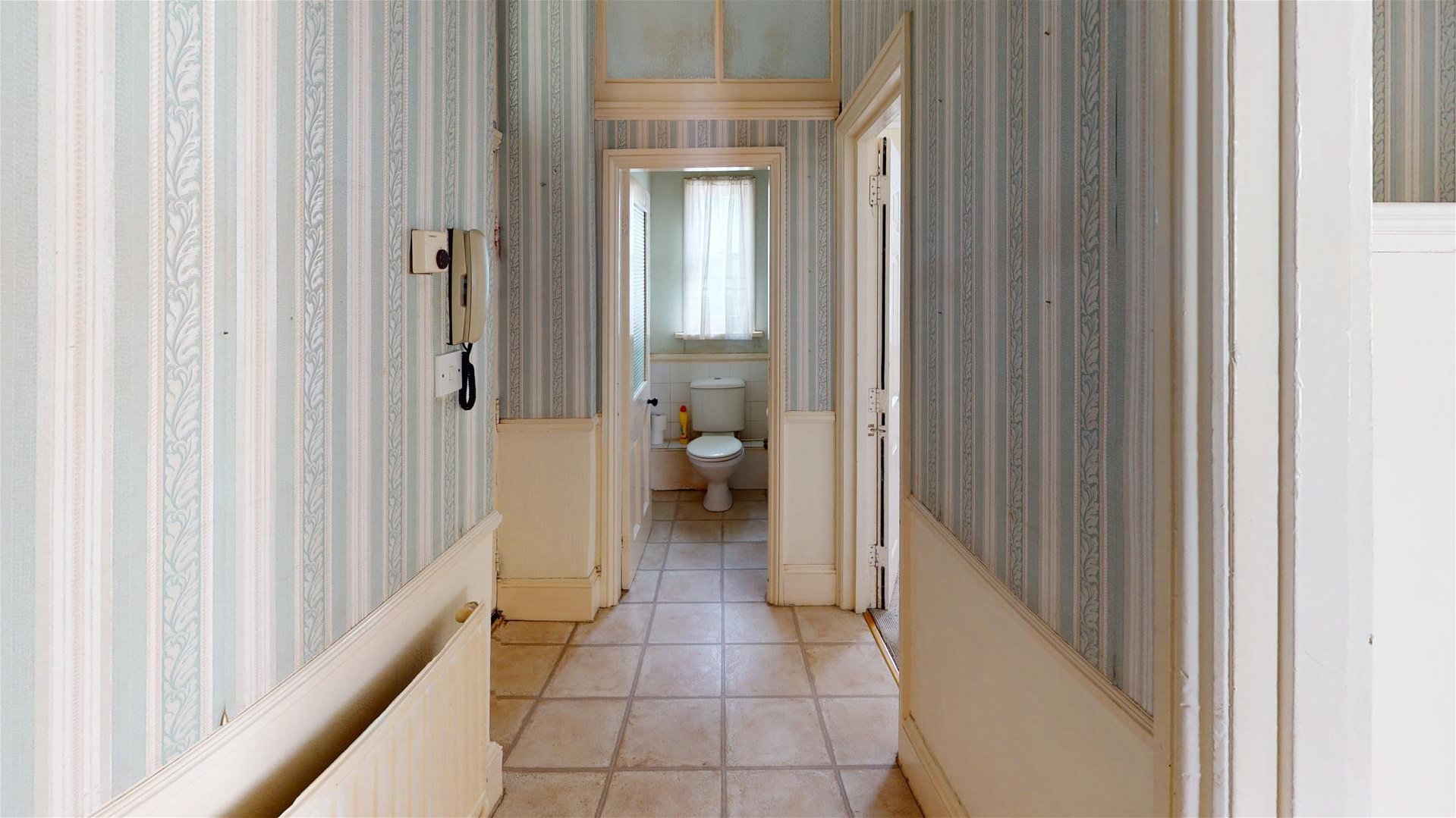 Flat-5-Bathroom.jpg